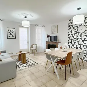 https://suite-zelie.hotels-rhonealpes.com
